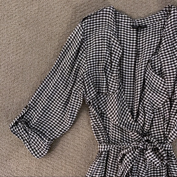Discovery Gingham Thin Flowy Jacket With Tie - Picture 3 of 8